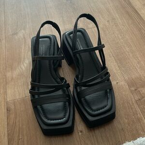 Vagabond Hennie Black